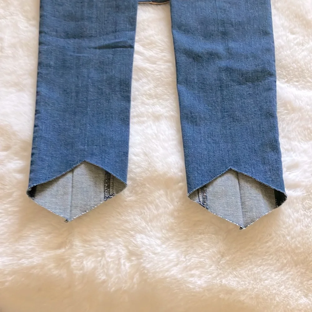 Rag & bone jeans brand new, soft, stretchy, stylish dark wash jeans, high rise - Picture 8 of 11